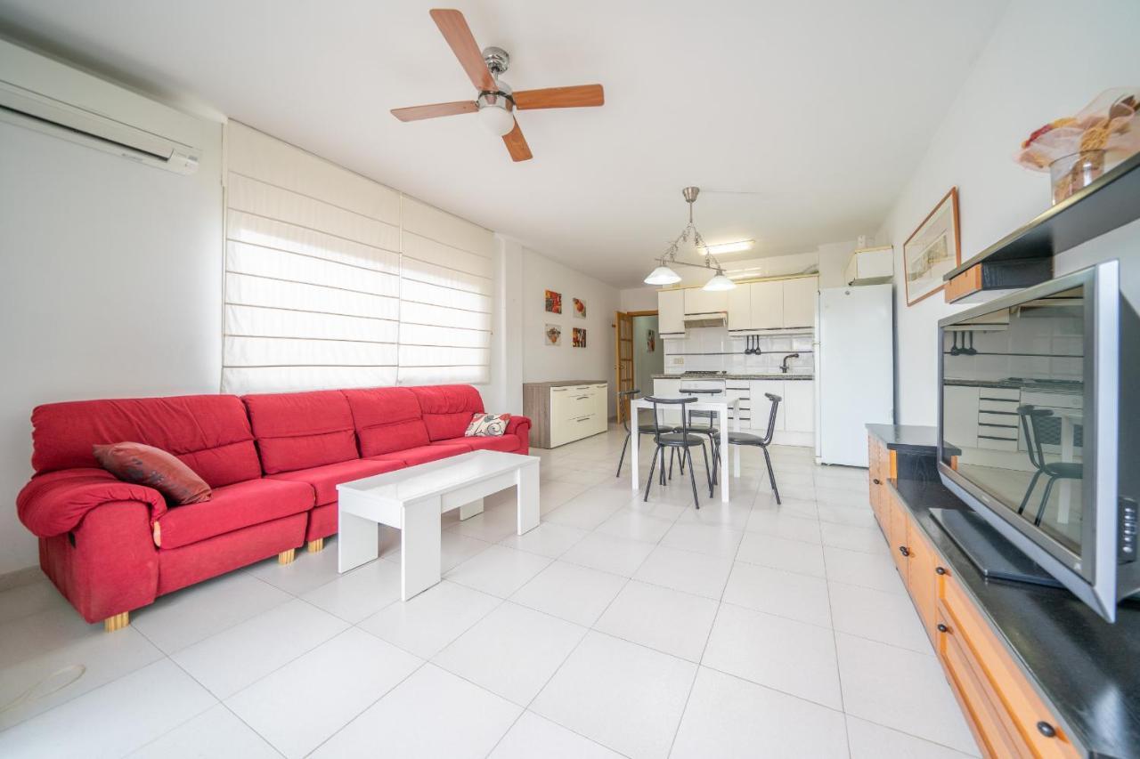 Homeholidaysrentals Margot - Costa Barcelona Pineda de Mar Exterior photo